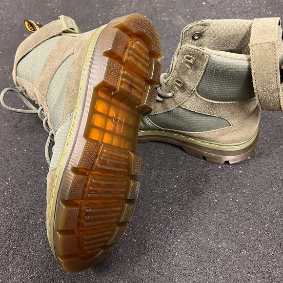 Dr. Martens Combs Tech Casual Boots Olive Green Sz. 9 - Picture 2 of 6